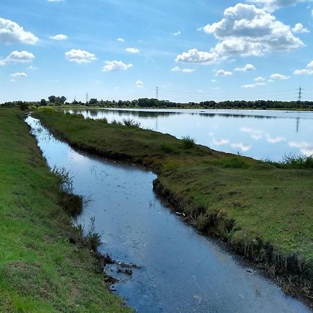 Appartamento Watercress Barns Sittingbourne Esterno foto